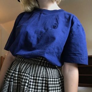 CLEARANCE true blue embroidered logo t-shirt